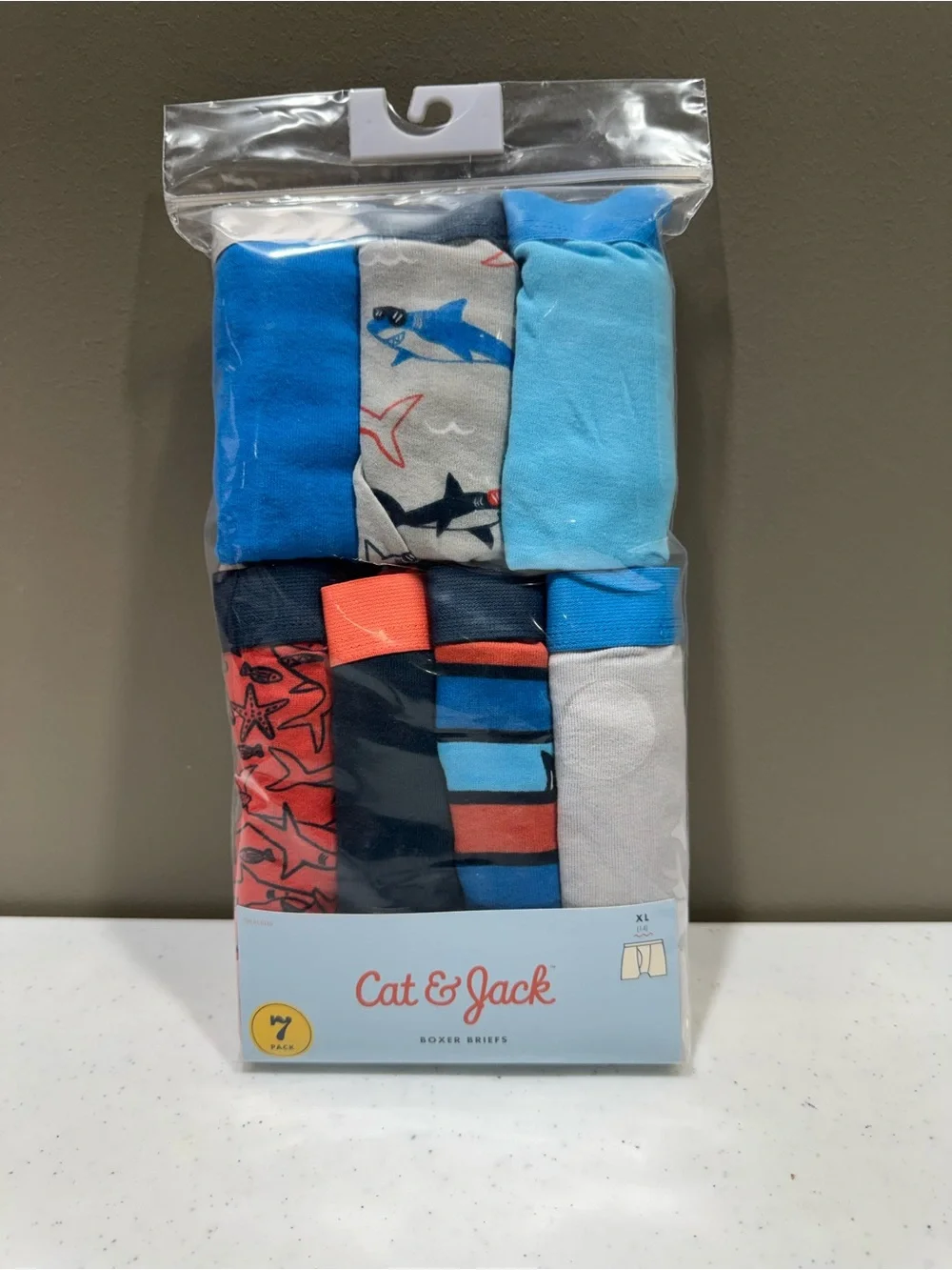 Cat & Jack Boys- XL Assorted Blue and Red Boxer Briefs - 7 Pack